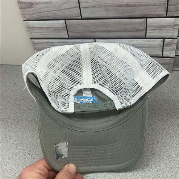 Carolina Panthers New Fanatics brand hat Gray and Blue Logo Mesh Hat - Picture 2 of 5